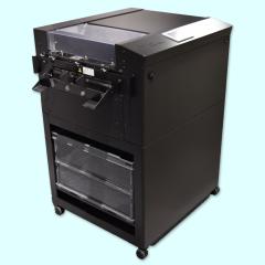 AeroCut nano Max, vollautomatischer Kartenschneider 